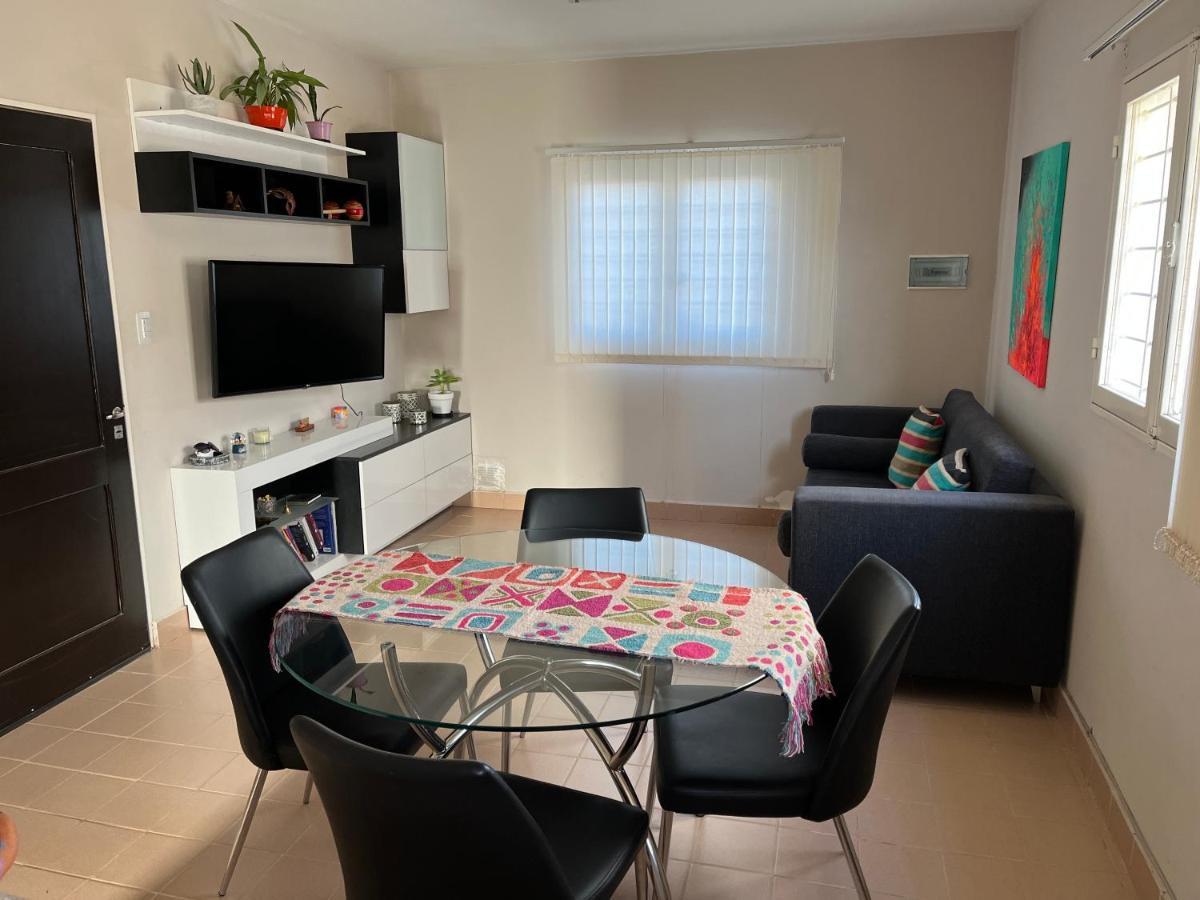 Limon - Casa Compartida Homestay San Salvador de Jujuy